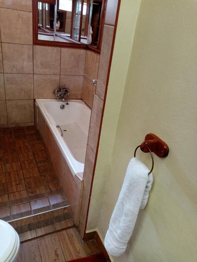 Tudor Lodge Guest House Johannesburg Zewnętrze zdjęcie