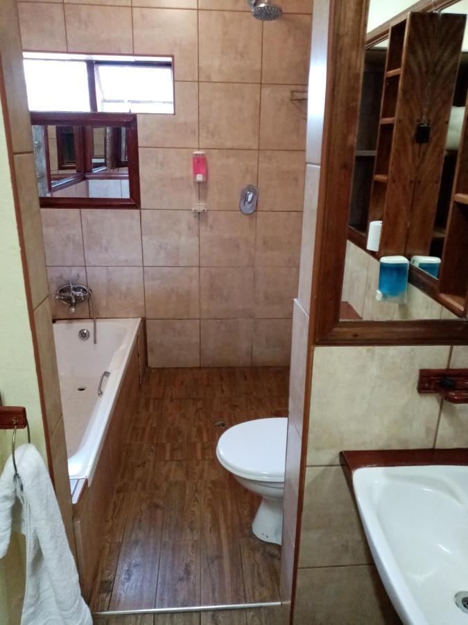 Tudor Lodge Guest House Johannesburg Zewnętrze zdjęcie