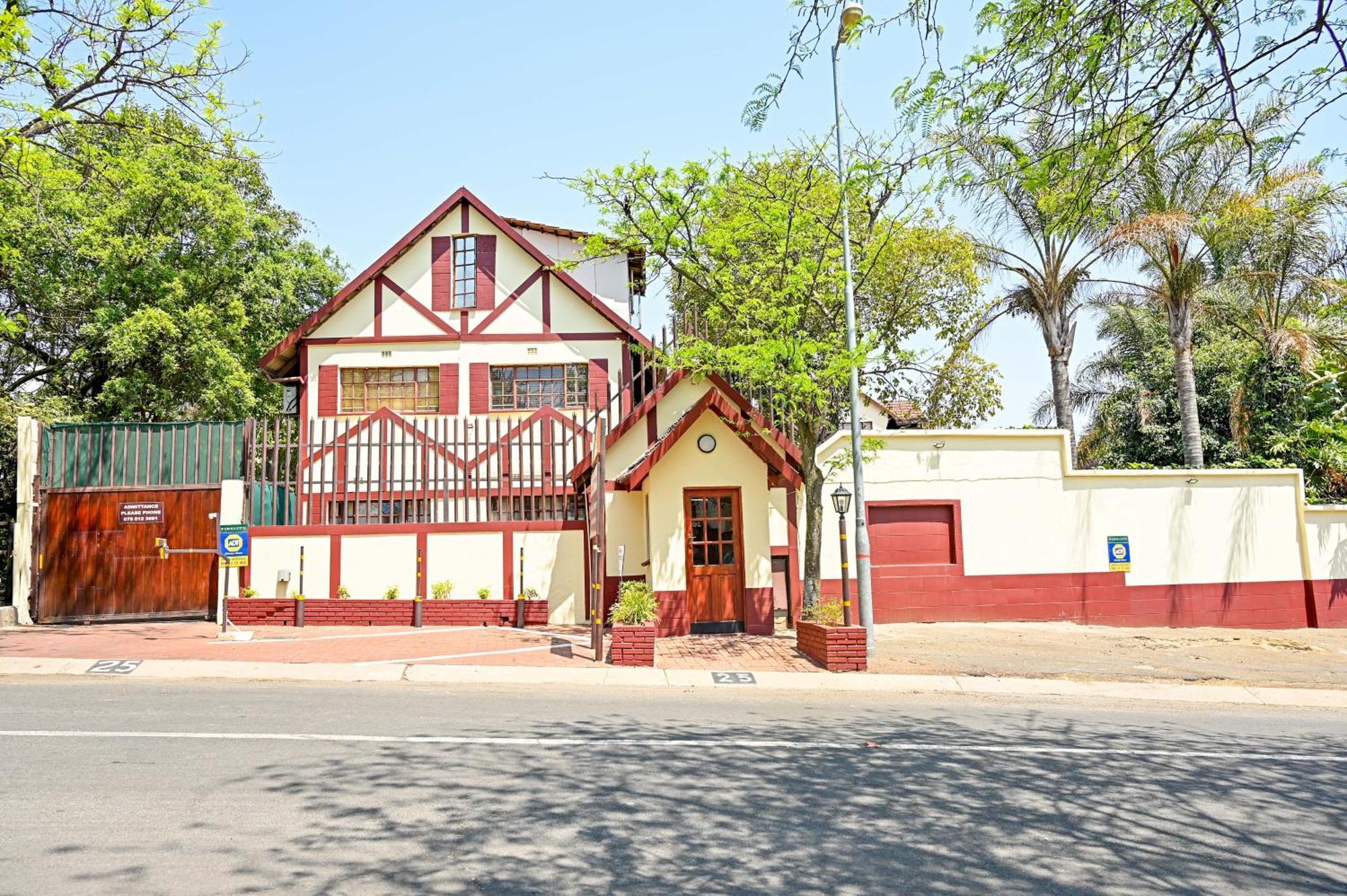Tudor Lodge Guest House Johannesburg Zewnętrze zdjęcie