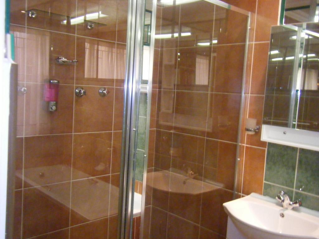 Tudor Lodge Guest House Johannesburg Zewnętrze zdjęcie